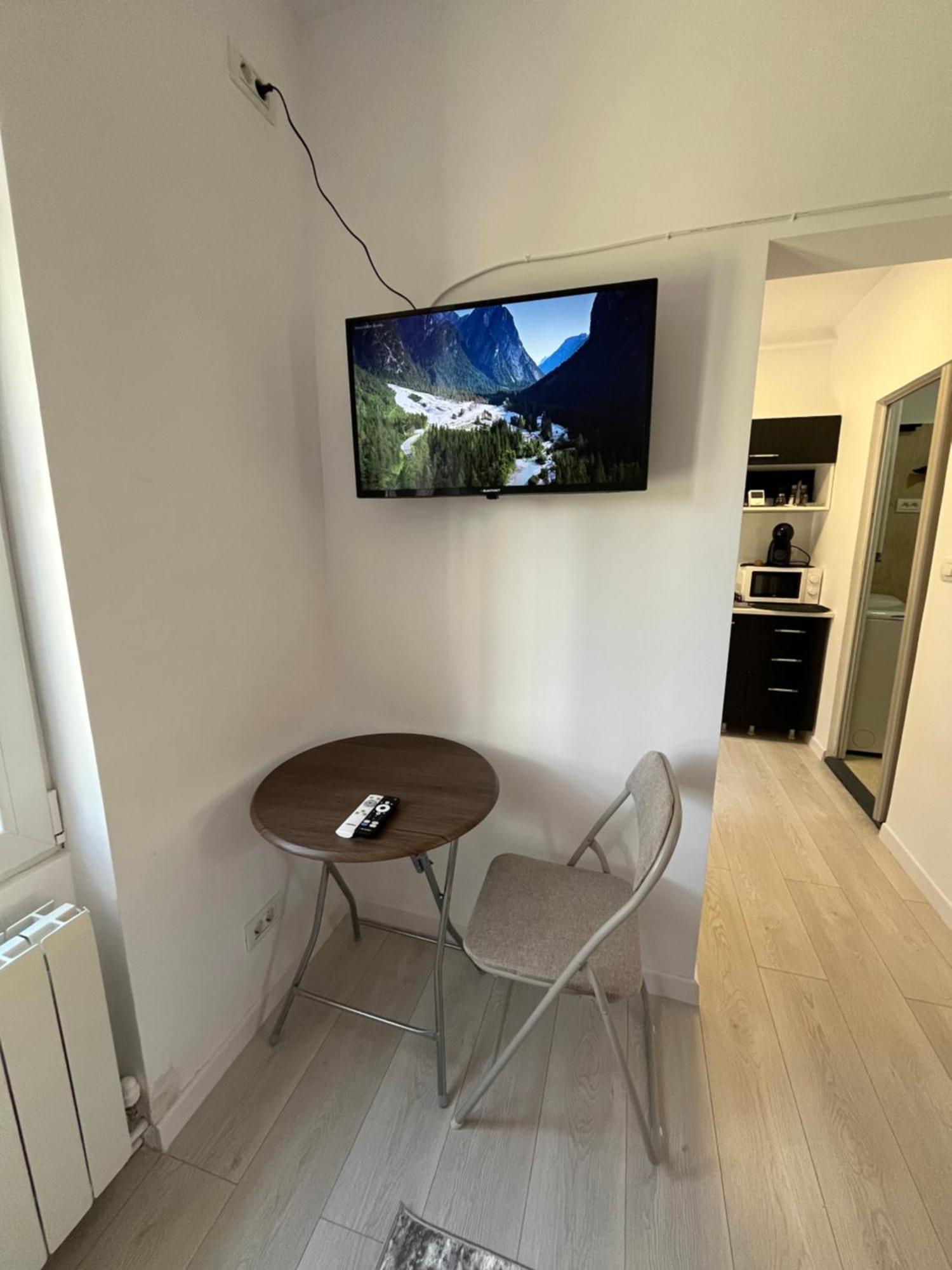 Apartamento Garsoniera Langa Palatul Parlamentului *